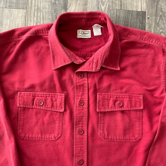 LL Bean Chamois Cloth Shirt 
# 0MT04
Heavyweight 
Men’s XXL TALL 
Red - Picture 3 of 7